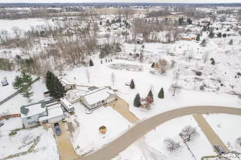 View/Area - 3110 Crabtree, Tecumseh, MI 49286 photo 8 of 13