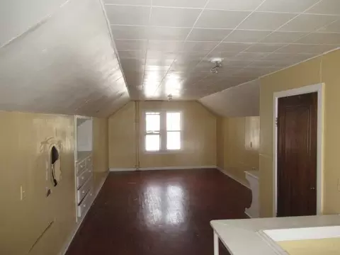 1702 Stevenson, Flint, MI 48504 photo 8