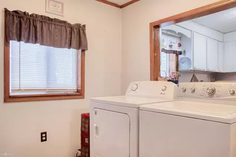 Other - 302 E State, Corunna, MI 48817 photo 6 of 9