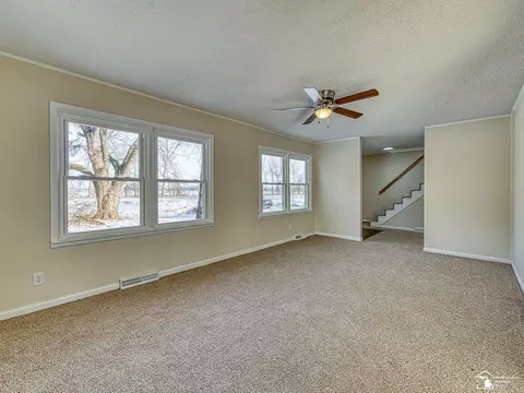 Living - 8745 E Monroe, Britton, MI 49229 photo 3 of 4