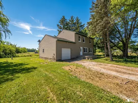 Exterior - 8745 E Monroe, Britton, MI 49229 photo 2 of 5