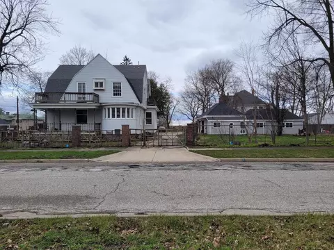 1237 Owen, Saginaw, MI 48601