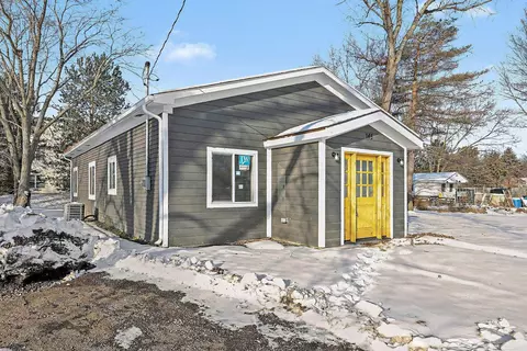 Exterior - 145 N Elms, Flushing, MI 48433 photo 3 of 4