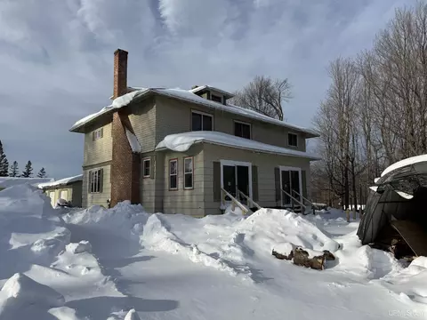 7894 E Smt, Bessemer, MI 49911 photo 2