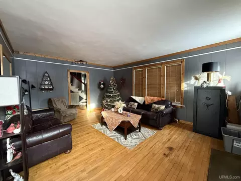 7894 E Smt, Bessemer, MI 49911 photo 10