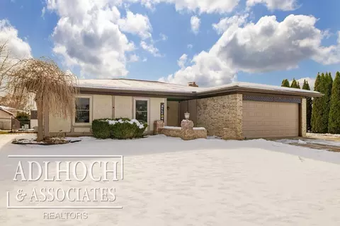 13736 Brougham, Sterling Heights, MI 48312