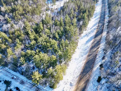 W7481 Stoll, Daggett, MI 49821