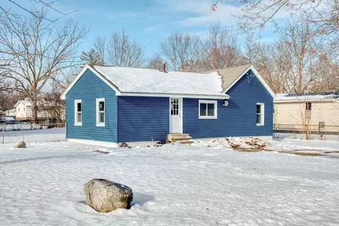 1116 State, Owosso, MI 48867