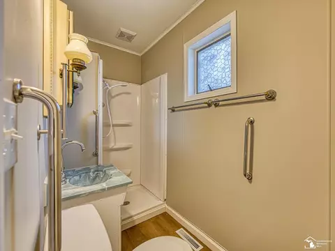 Bath - 527 E Fifth, Monroe, MI 48161 photo 1 of 3