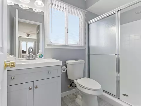 47044 Pamela, Macomb, MI 48044 photo 23