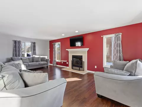 47044 Pamela, Macomb, MI 48044 photo 7