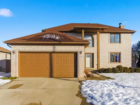 47044 Pamela, Macomb, MI 48044