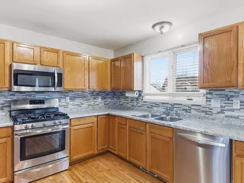 47044 Pamela, Macomb, MI 48044 photo 14