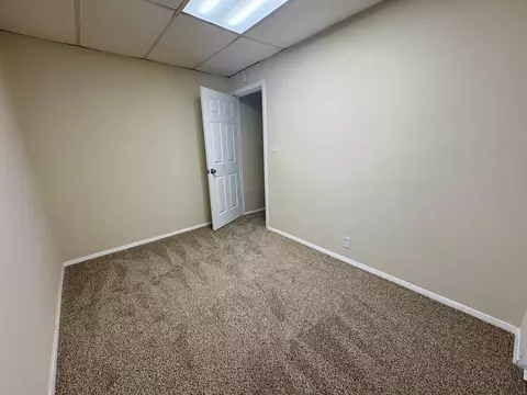 Bedroom - 3200 Amelia, Flushing, MI 48433 photo 3 of 8