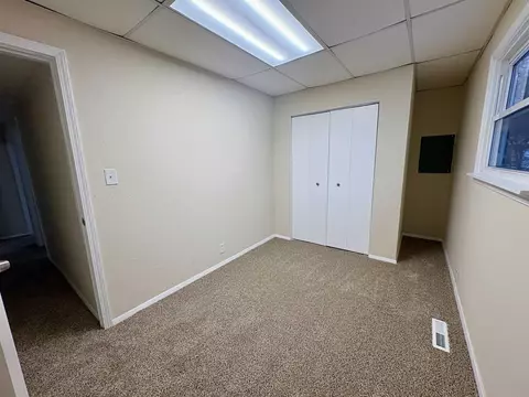 Bedroom - 3200 Amelia, Flushing, MI 48433 photo 2 of 8