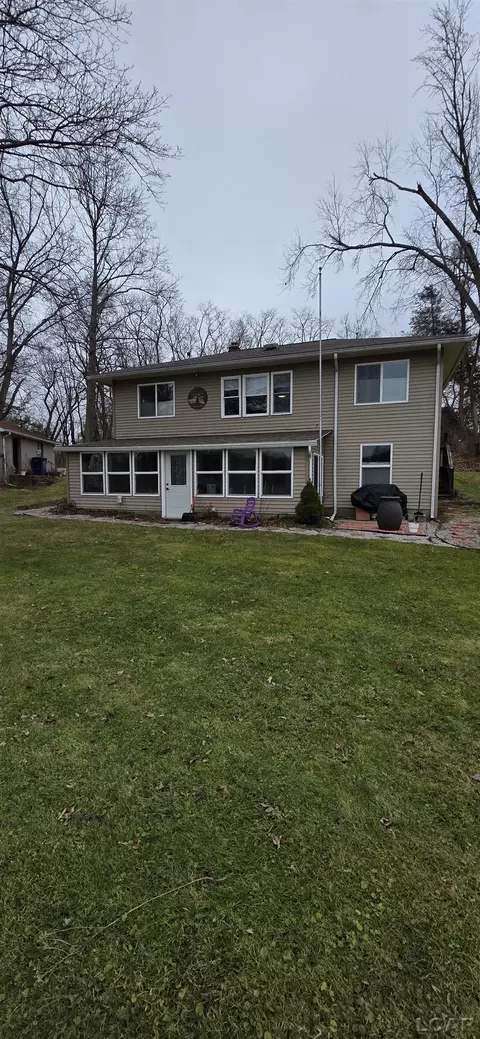 1400 Lakeview, Tipton, MI 49287