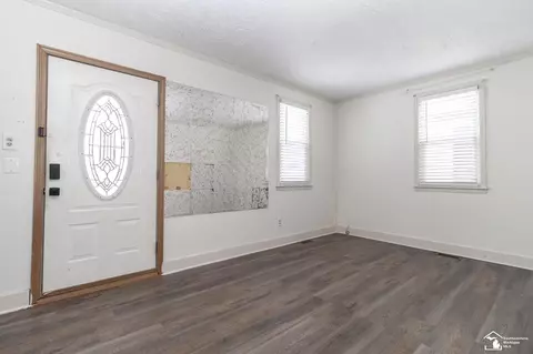 Other - 35247 Currier, Wayne, MI 48184 photo 2 of 7