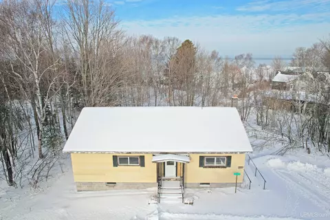 58595 Lakeshore, Calumet, MI 49913