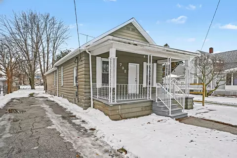 732 S Madison, Bay City, MI 48708