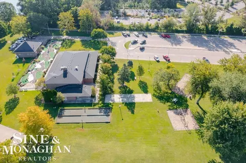 19277 Raymond, Grosse Pointe Woods, MI 48236 photo 46