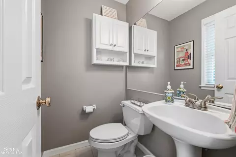 19277 Raymond, Grosse Pointe Woods, MI 48236 photo 20