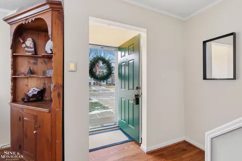 19277 Raymond, Grosse Pointe Woods, MI 48236 photo 3