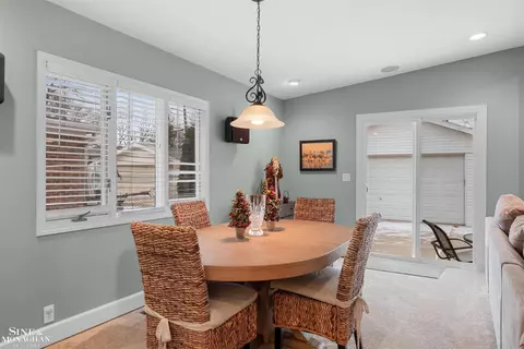 19277 Raymond, Grosse Pointe Woods, MI 48236 photo 16