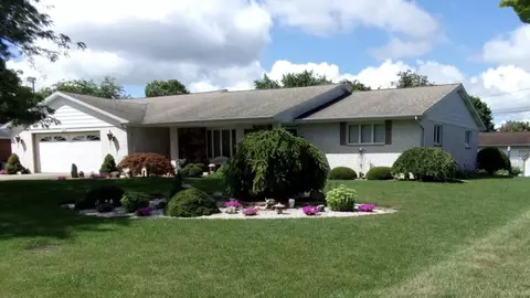 4454 E Park, Bay City, MI 48706