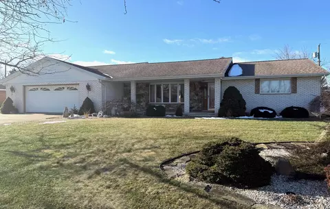 4454 E Park, Bay City, MI 48706