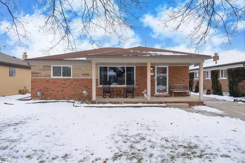 28328 Palm Bch, Warren, MI 48093