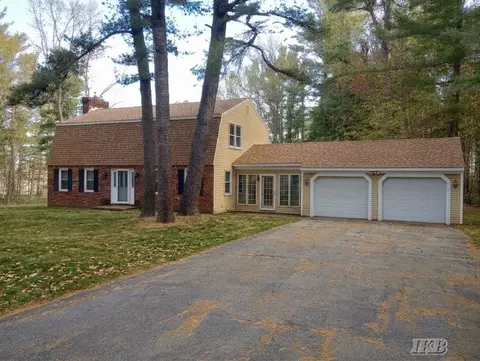 429 St Andrews, Gladwin, MI 48624
