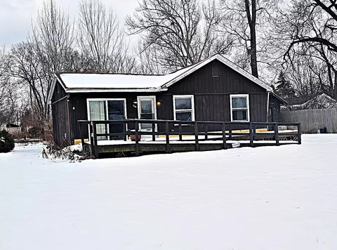 1450 Carman, Burton, MI 48529