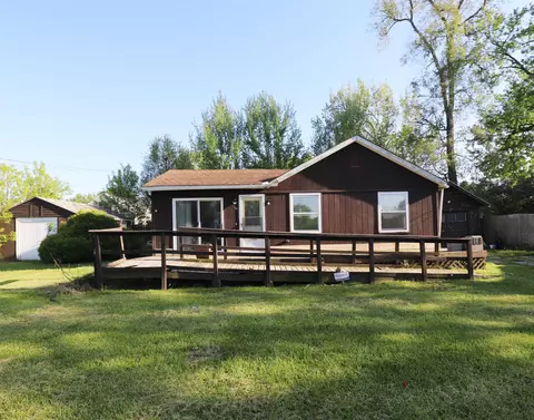 1450 Carman, Burton, MI 48529