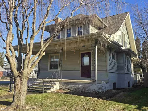 112 Detroit, Durand, MI 48429