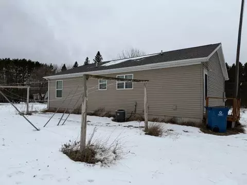 Exterior - 8100 E Arnold Lk, Harrison, MI 48625 photo 2 of 4