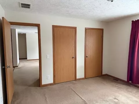 Bedroom - 8100 E Arnold Lk, Harrison, MI 48625 photo 1 of 4