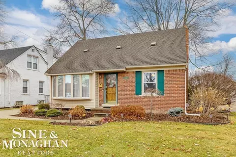 22725 Rosedale, Saint Clair Shores, MI 48080