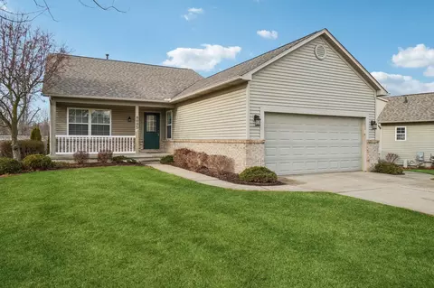 8095 Clover Rdg, Grand Blanc, MI 48439