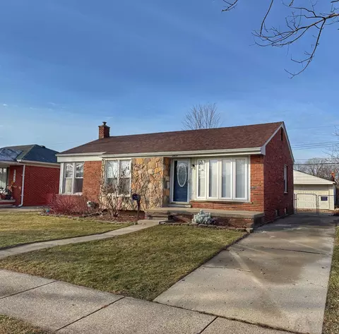 28859 Floral, Roseville, MI 48066