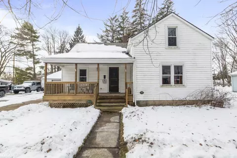 69331 Parker, Richmond, MI 48062