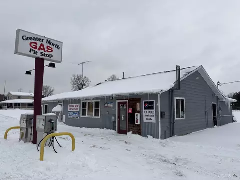 w7706 Hiawatha Trail, Naubinway, MI 49762