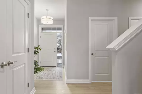 Entry Way - 2245 Chase #107, Howell, MI 48855 photo 1 of 5