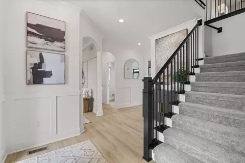Entry Way - 17189 Stallman, Macomb, MI 48042 photo 4 of 13
