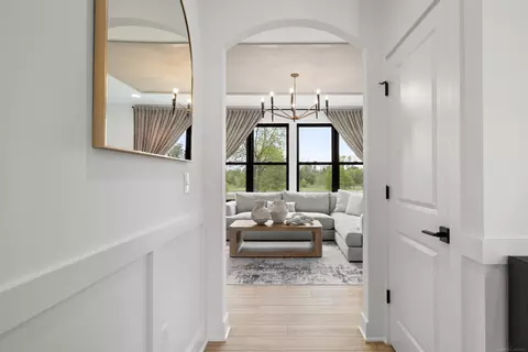 Entry Way - 17189 Stallman, Macomb, MI 48042 photo 5 of 13
