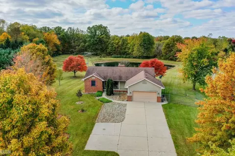 4629 N N Lk, Columbiaville, MI 48421