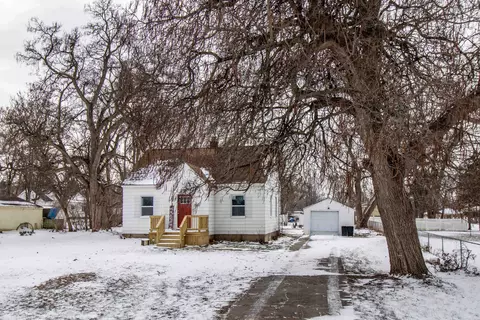 1393 W Stanley, Mount Morris, MI 48458