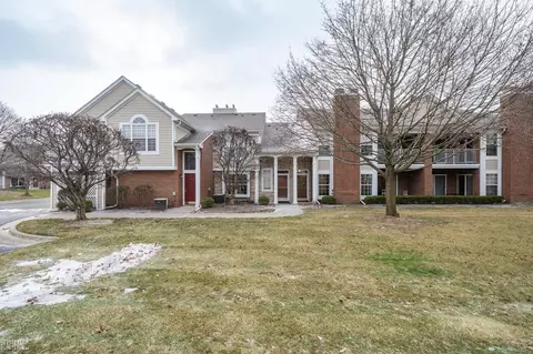 4287 Berkshire, Sterling Heights, MI 48314