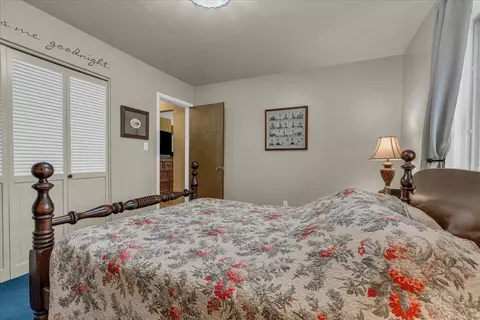 Bedroom - 7261 Bluebill, Algonac, MI 48001 photo 2 of 5