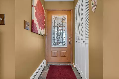Entry Way - 7261 Bluebill, Algonac, MI 48001 photo 2 of 4