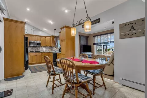 Dining - 7261 Bluebill, Algonac, MI 48001 photo 1 of 2